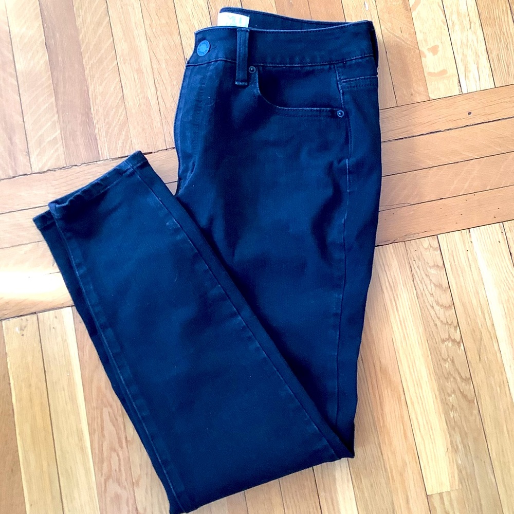 Time and tru denim crop jeans, size 8 short